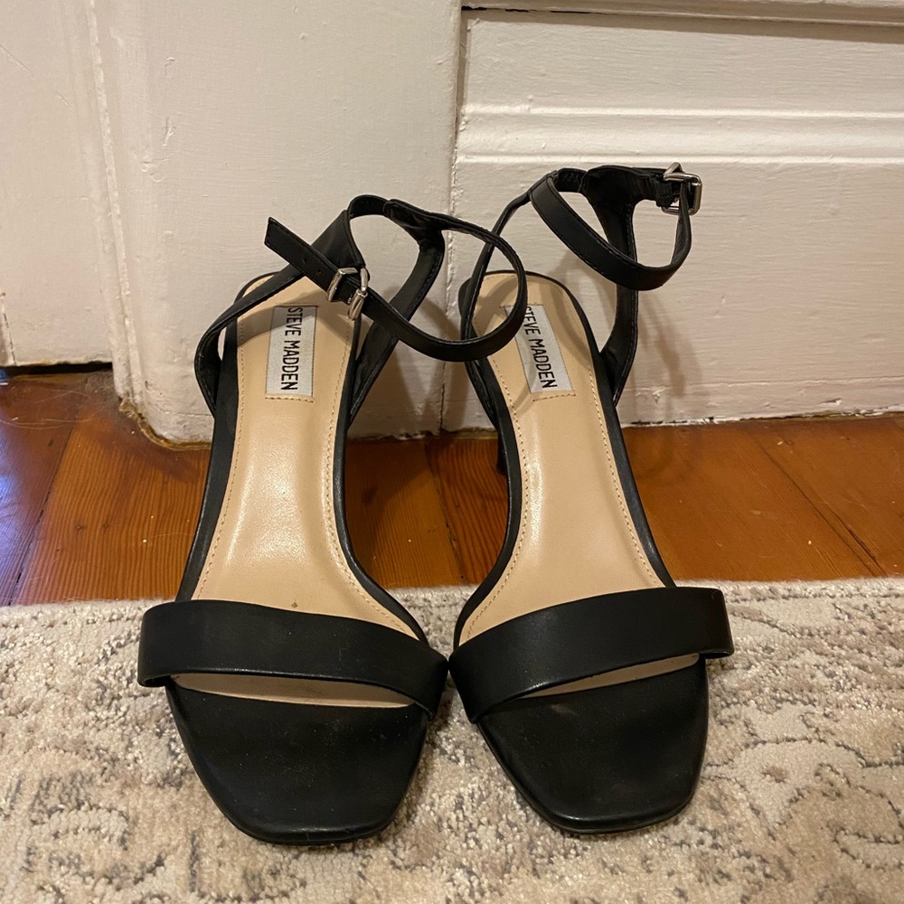 Steve Madden kitten heels black - worn once